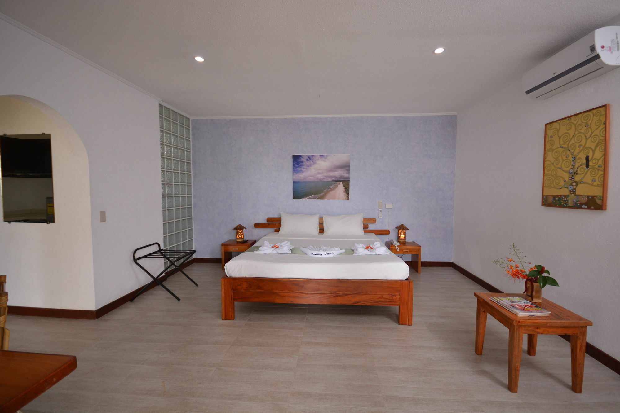 Munting Paraiso Puerto Princesa Ngoại thất bức ảnh