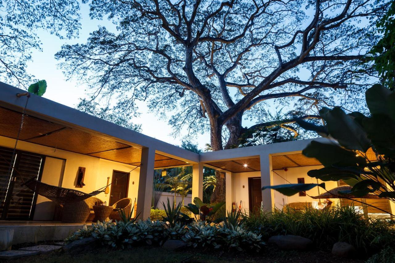 Munting Paraiso Puerto Princesa Ngoại thất bức ảnh